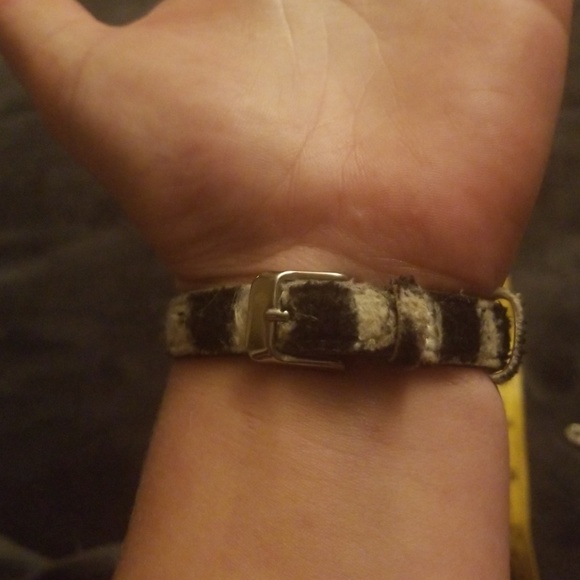 Womens watch - Picture 2 of 5